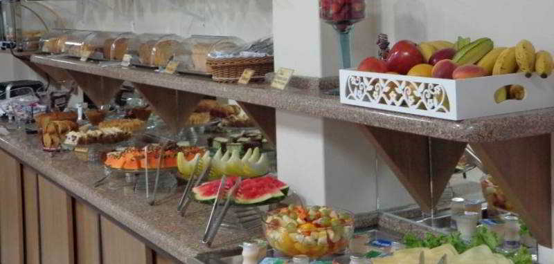 Hotel Abib Irati  Buitenkant foto
