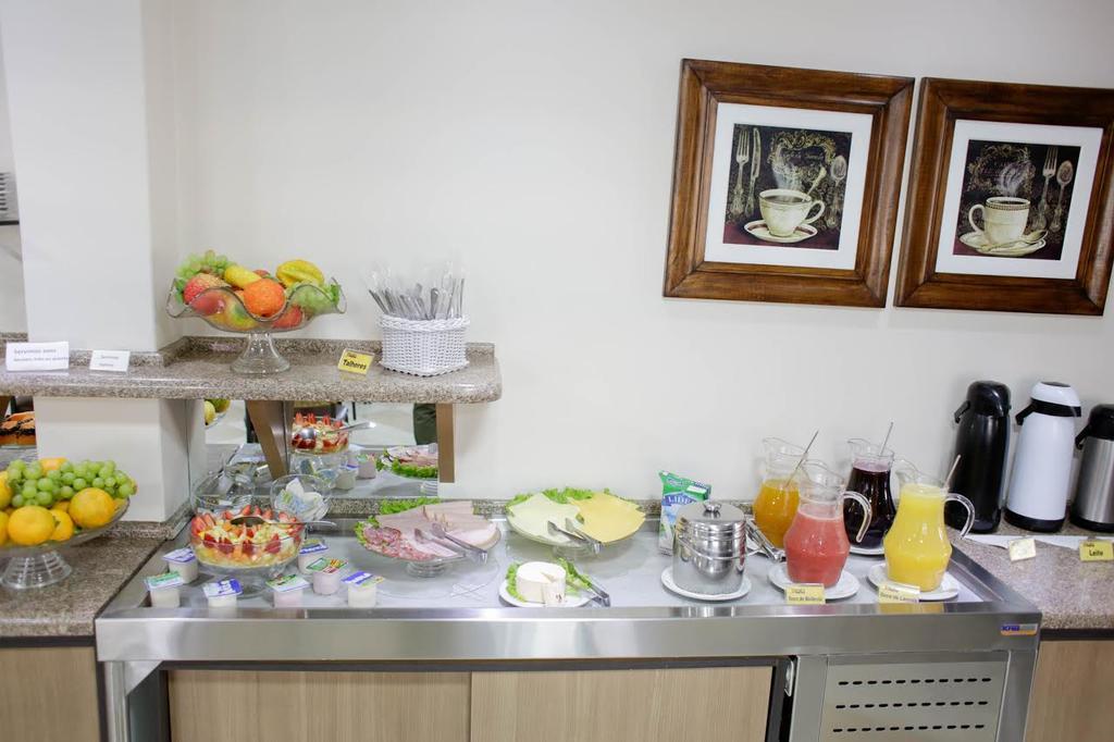 Hotel Abib Irati  Buitenkant foto